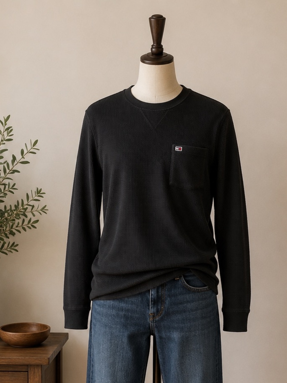 Tommy Jeans Black Waffle Thermal Long Sleeve Pocket Shirt 90s Y2K Style Men's M